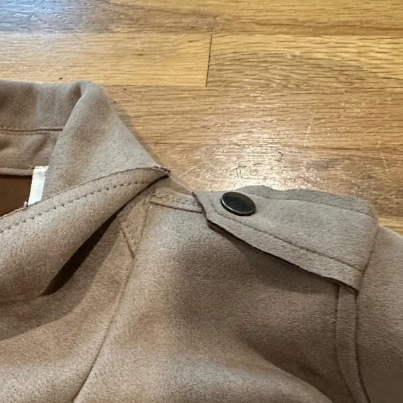 E&M | Women's Tan Suede moto style Jacket - Picture 8 of 13